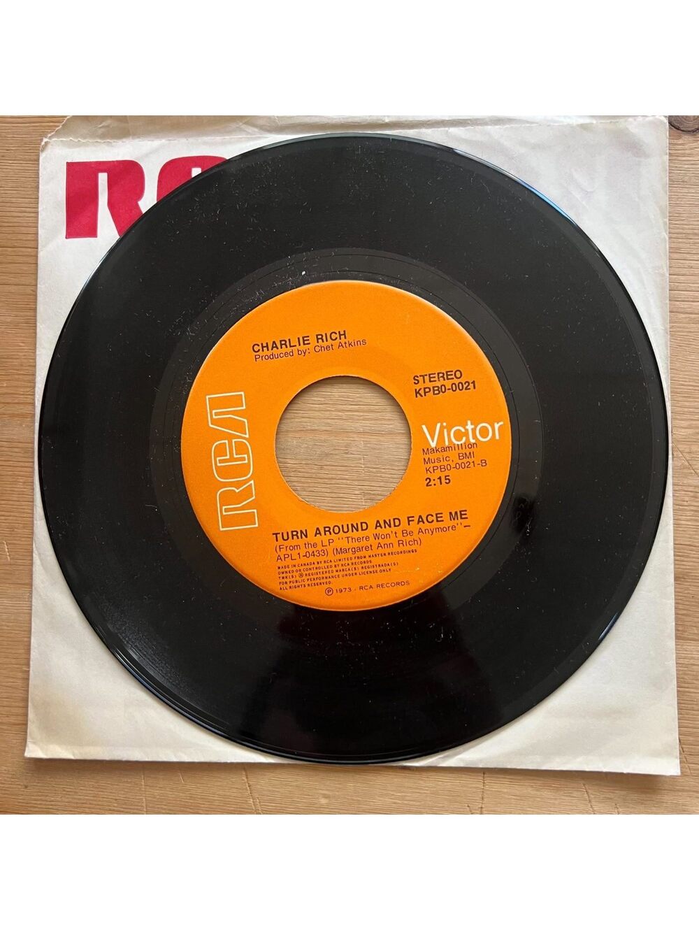 Charlie Rich - Turn around and Face Me/There won't be Anymore 45rpm VG+ R19